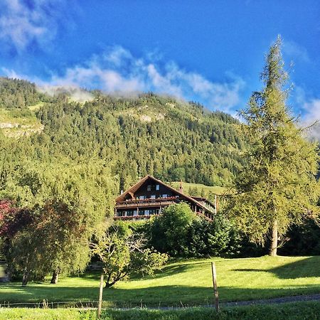 Family B&B Le Vieux Chalet Chateau-d'Oex Luaran gambar