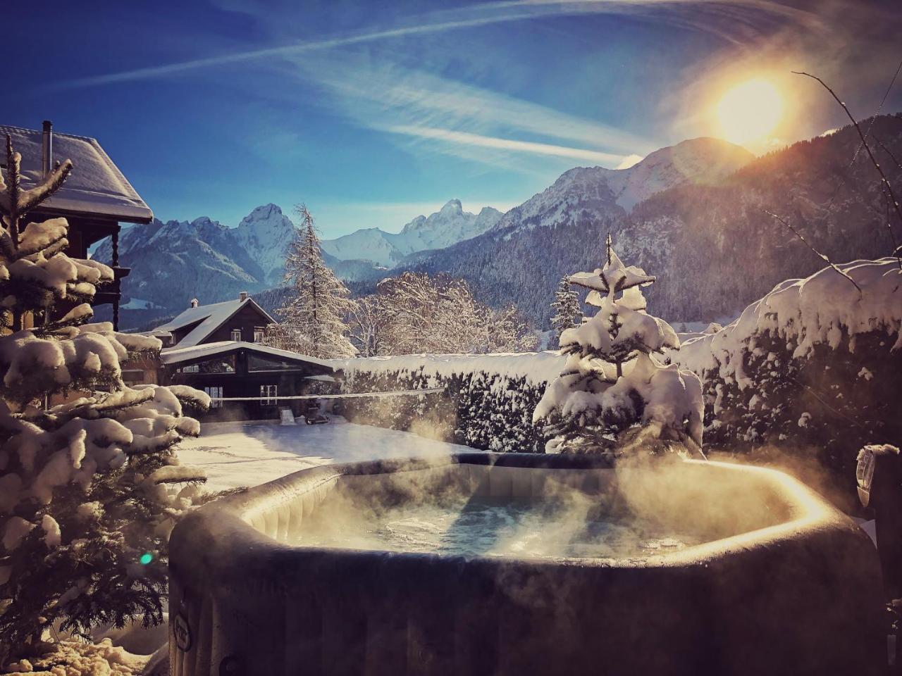 Family B&B Le Vieux Chalet Chateau-d'Oex Luaran gambar